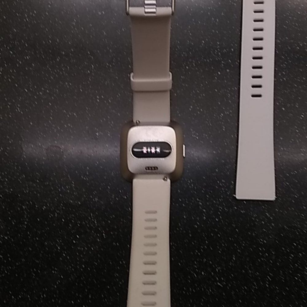 Fitbit versa LITE - Picture 4 of 4
